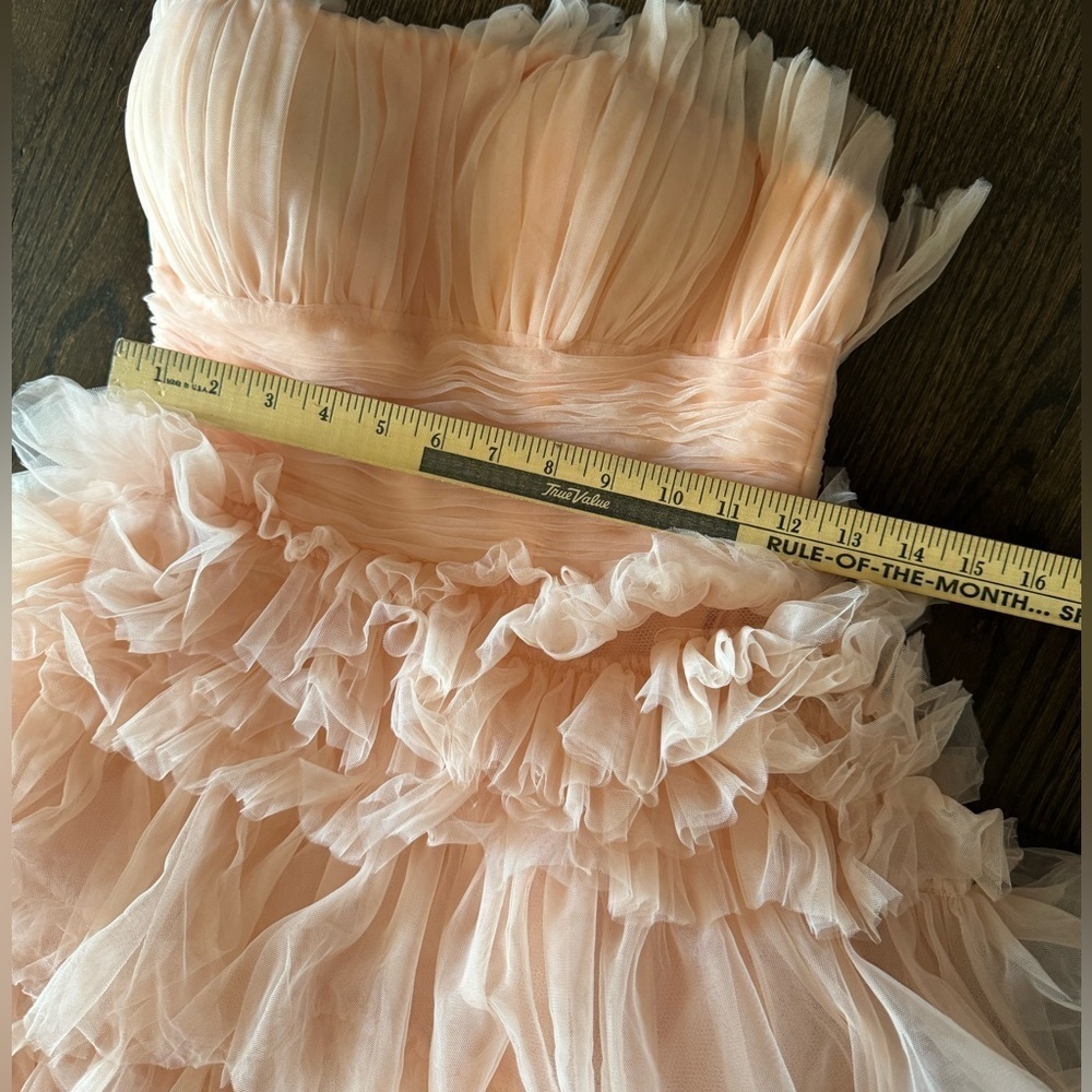 MAC DUGGAL tiered strapless tulle high low gown size 6 - Picture 9 of 16